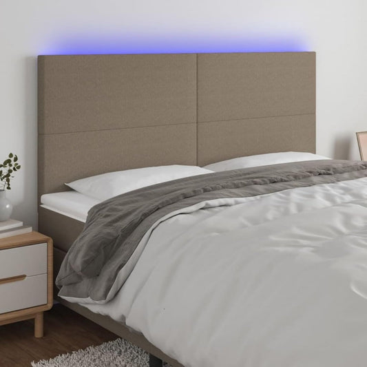 LED Beleuchtung ergaenzt das Kopfteil